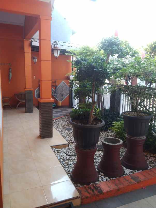 dijual sebuah rumah full furnished