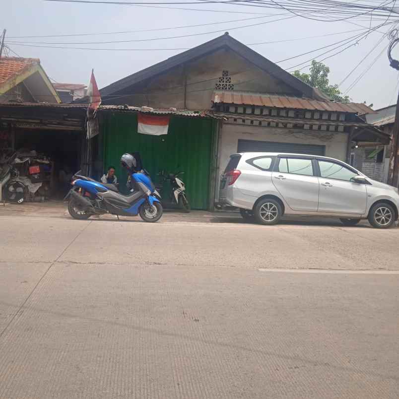 dijual tanah dan bangunan 3 kios 6kontrakan