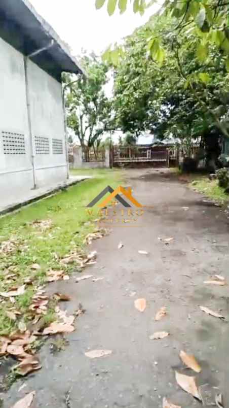 dijual tanah dan gudang jalan bunga raya asam kumbang