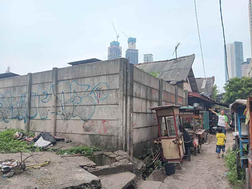 dijual tanah disebelah thamrin city