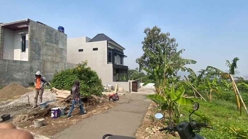dijual tanah jalan karya bakti