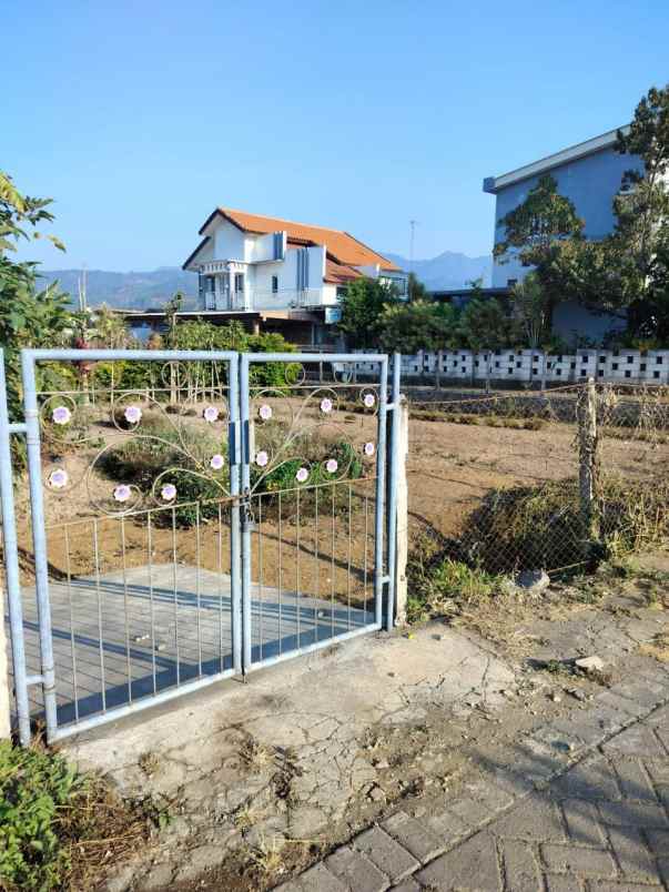 dijual tanah jalan kenanga