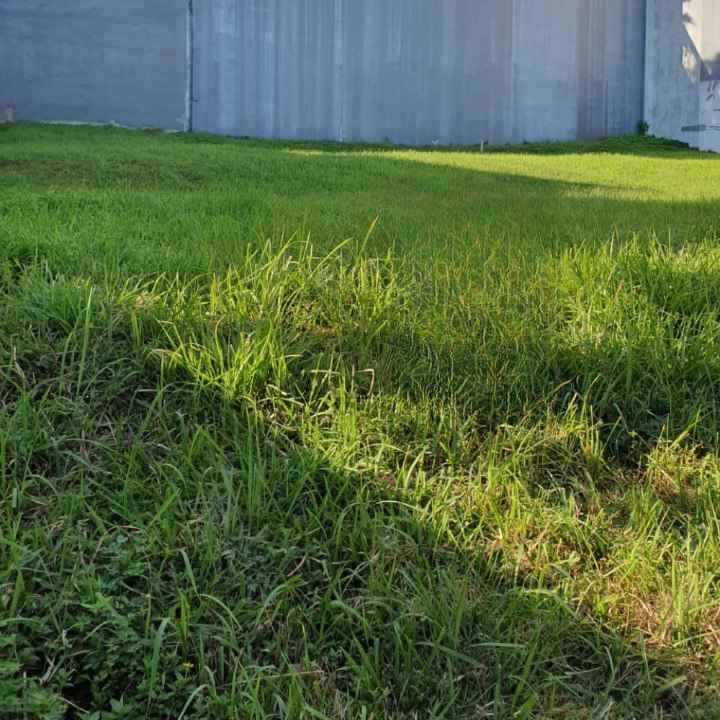 dijual tanah pakuwon indah villa bukit