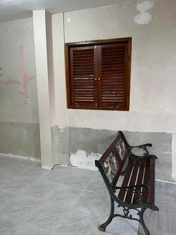 dijual villa cilengkrang