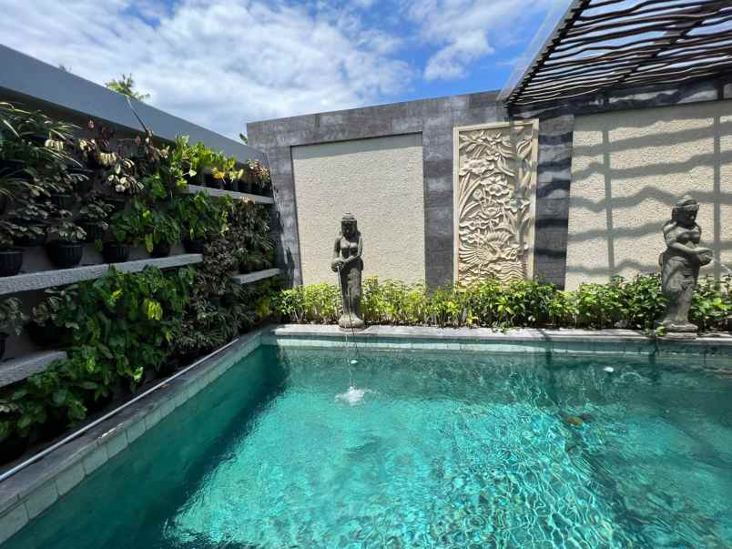 dijual villa exclusive kemenuh ubud gianyar bali