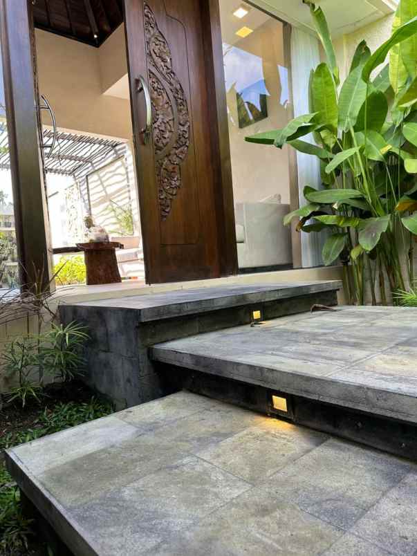 dijual villa exclusive kemenuh ubud gianyar bali