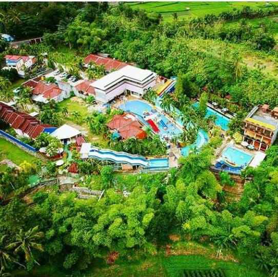 dijual villa resto waterpark lokasi lombok barat
