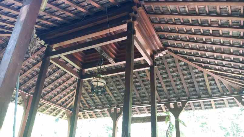 dijual villa srandakan