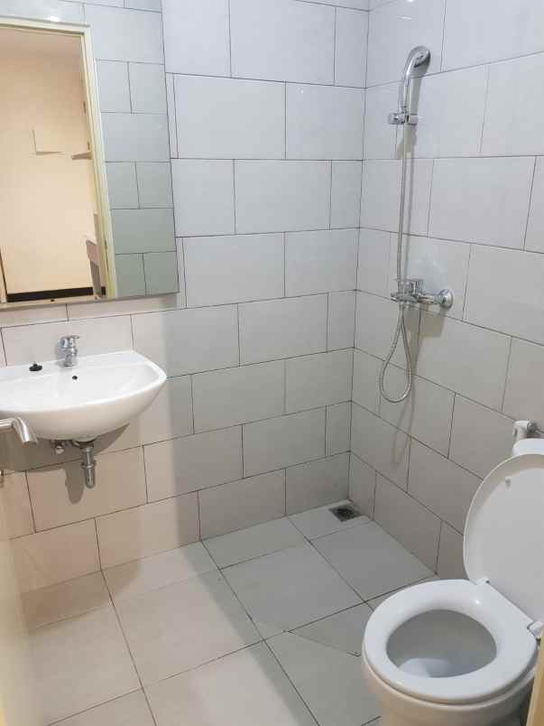 disewakan apartemen apartemen amor pakuwon