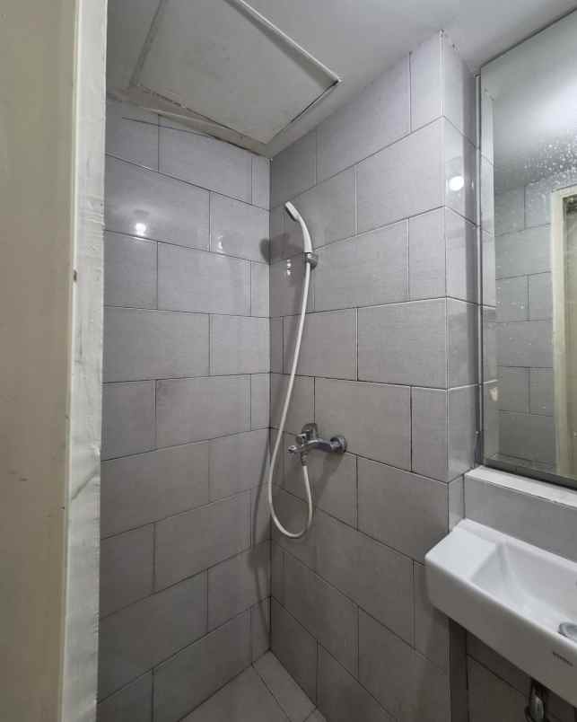 disewakan apartemen pakuwon city