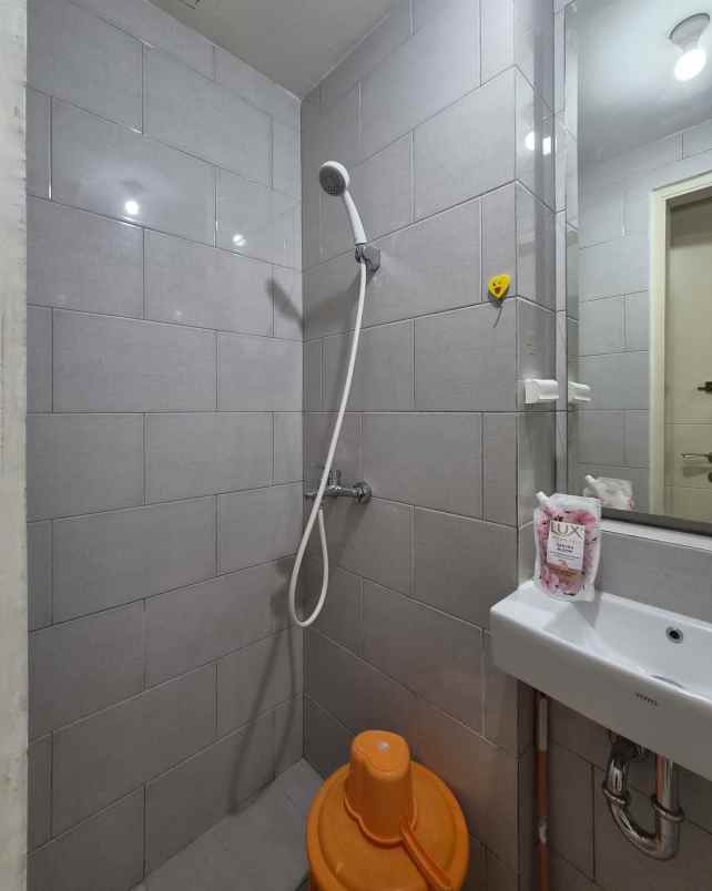 disewakan apartemen pakuwon city