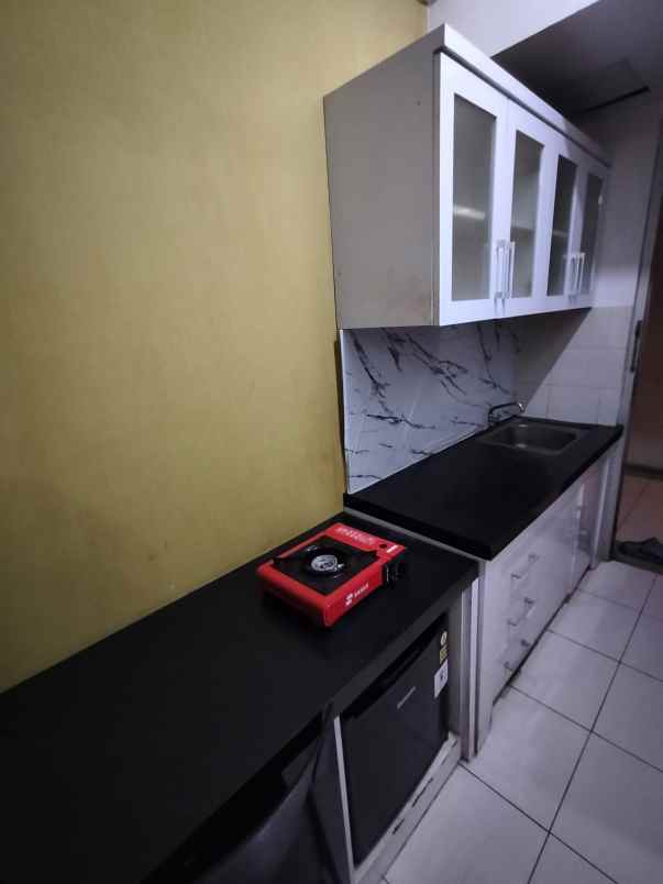 disewakan apartemen puncak permai surabaya