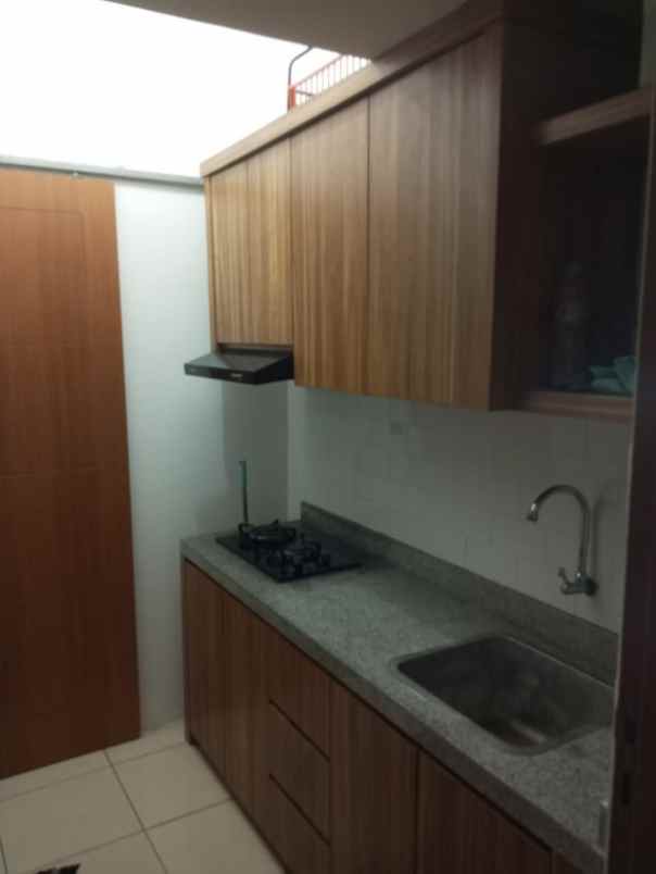 disewakan apartemen surabaya barat