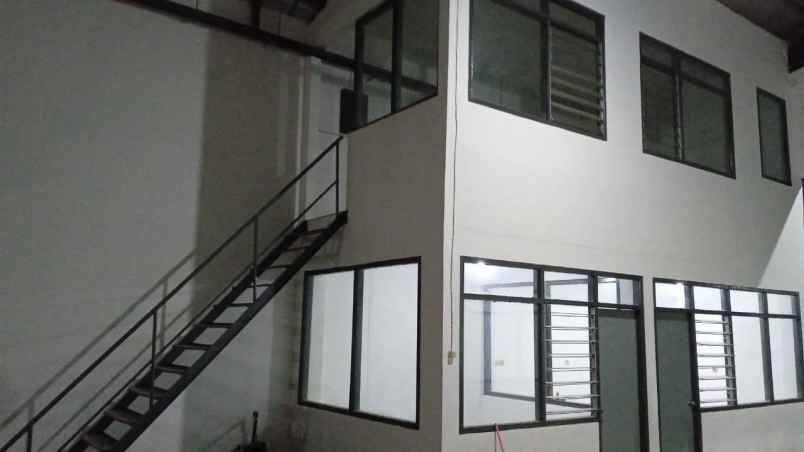 disewakan ruko gudang kantor gudang margomulyo permai