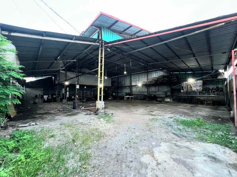 disewakan ruko gudang kantor jalan mahendradatta