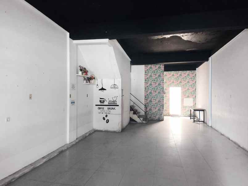 disewakan ruko gudang kantor jl boulevard raya medan estate