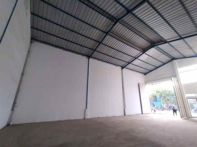 disewakan ruko gudang kantor kamal