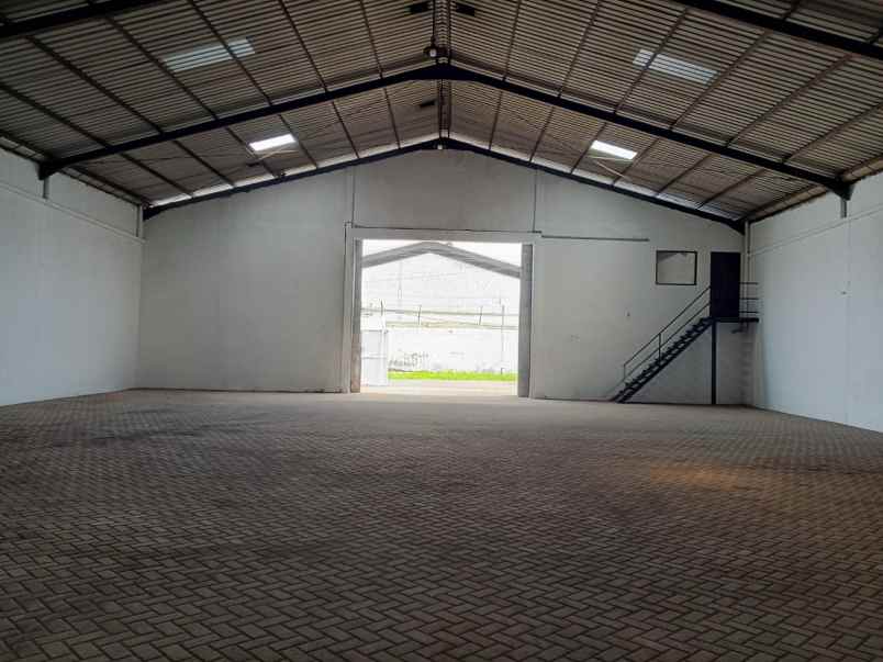 disewakan ruko gudang kantor margomulyo