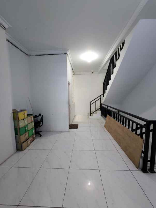 disewakan ruko semut square cocok untuk usaha