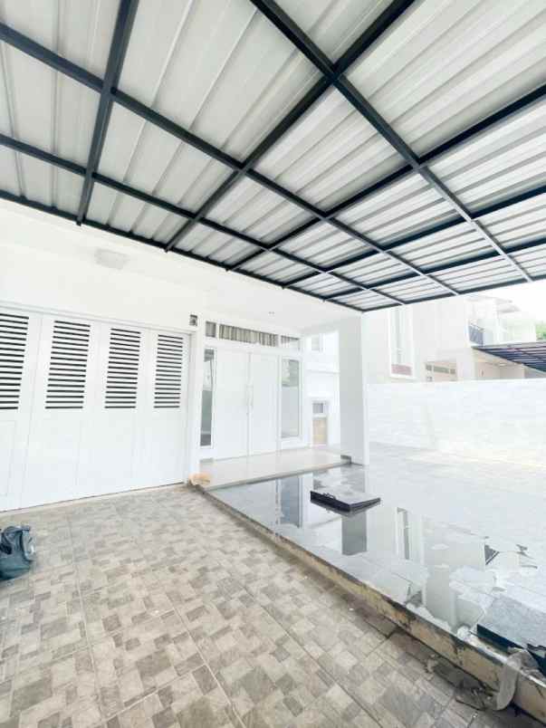 disewakan rumah cluster regina metland