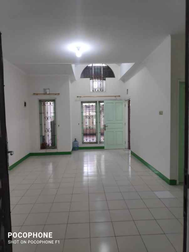disewakan rumah cluster taman sari harapan