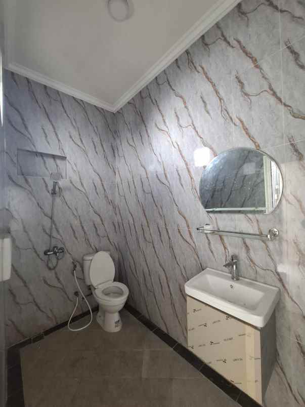 disewakan rumah grand depok city