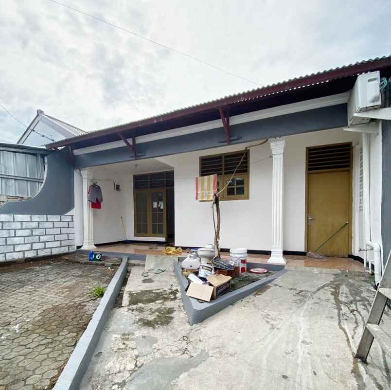 disewakan rumah jl cipinang baru bunder