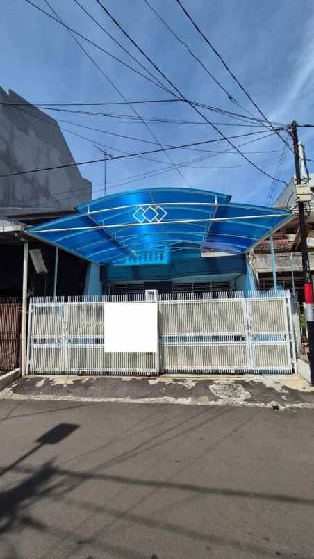 disewakan rumah kelapa puan kelapa gading