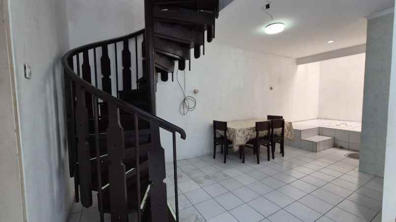 disewakan rumah kelapa puan kelapa gading