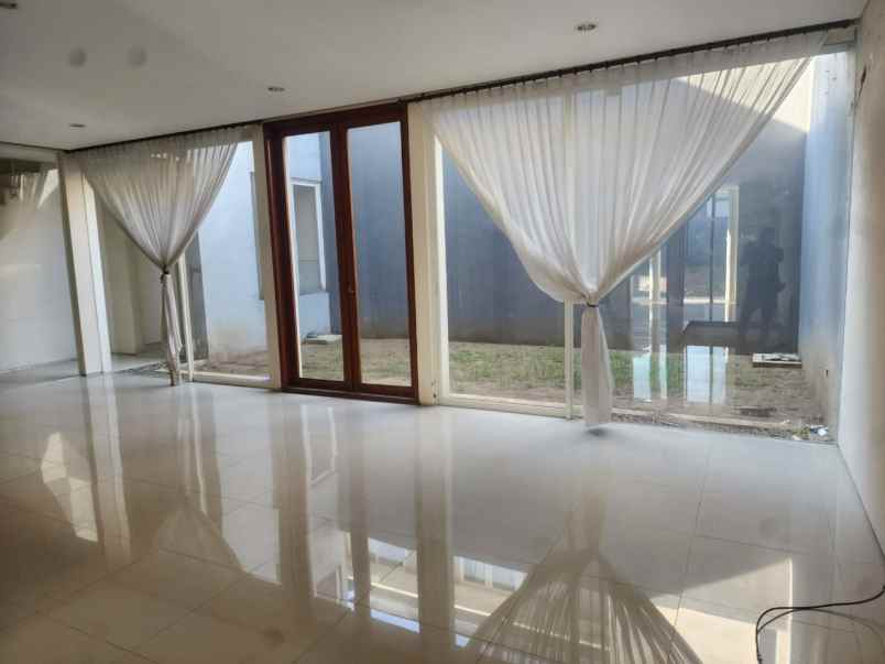 disewakan rumah kosongan di citraland greenlake