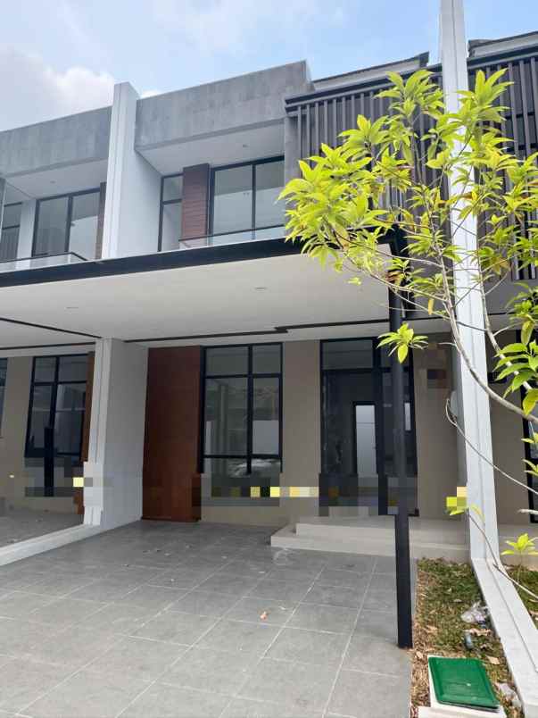 disewakan rumah kuningan village pik2