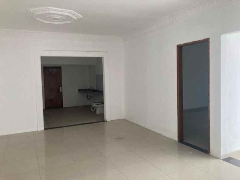 disewakan rumah manyar tirtoyoso