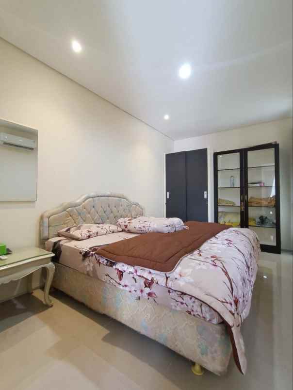 disewakan rumah northwest hill citraland utara