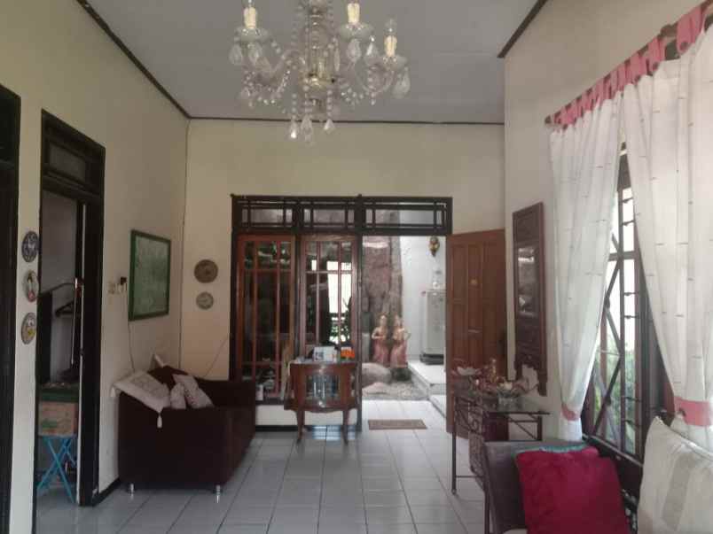 disewakan rumah padangsari banyumanik