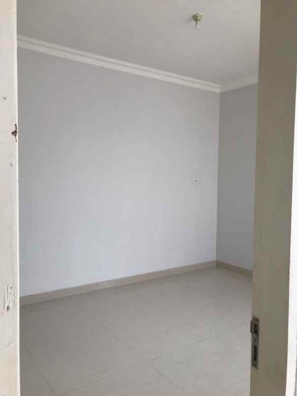 disewakan rumah pakuwon city