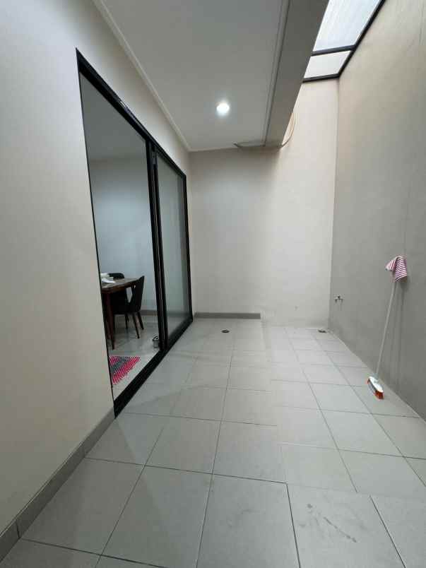 disewakan rumah pik 2