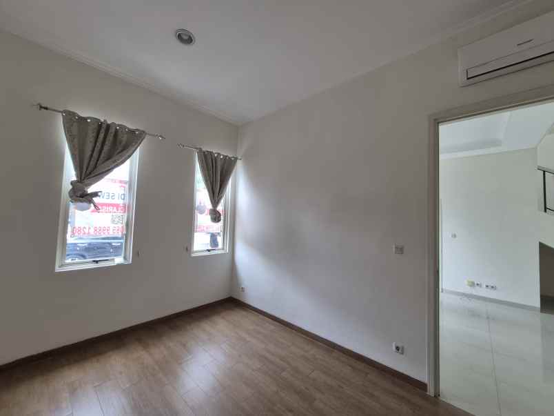 disewakan rumah suvarna sutera tangerang