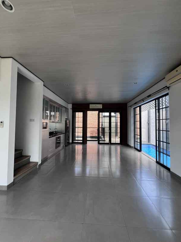 for sale european style townhouse at cipete