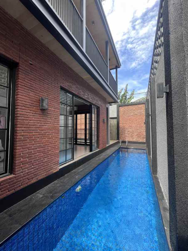 for sale european style townhouse at cipete