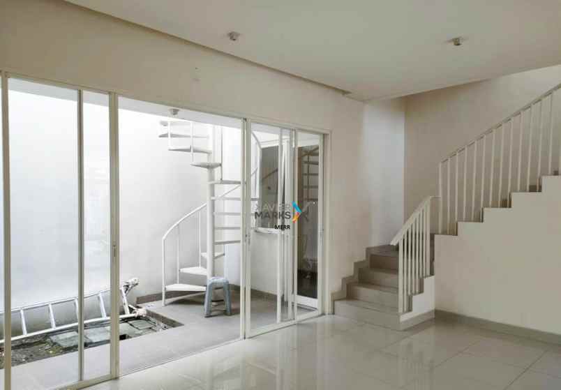 for sale perumahan griya galaxy dekat raya merr