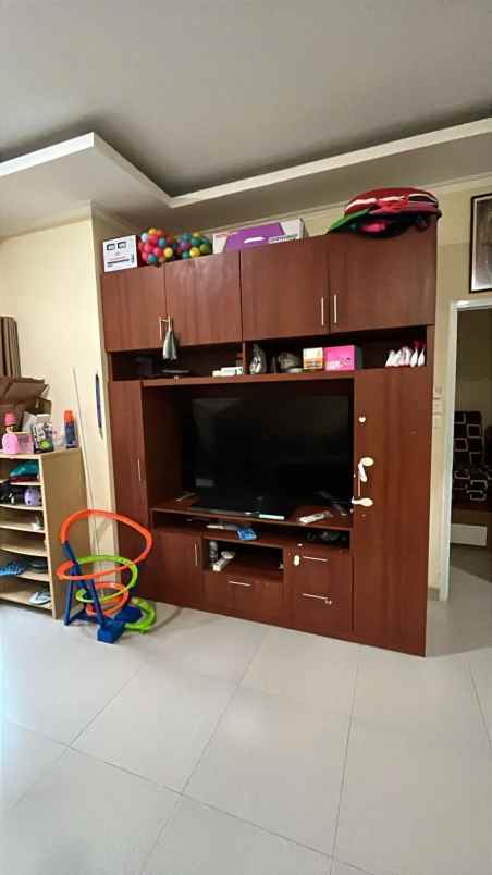 for sale townhouse di depok belakang raffless hills