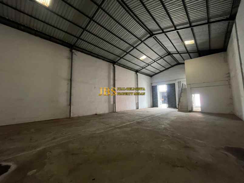 gudang dijual di komp sm raja warehouse medan