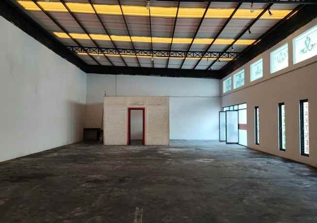 gudang kenjeran lokasi strategis cocok untuk kantor