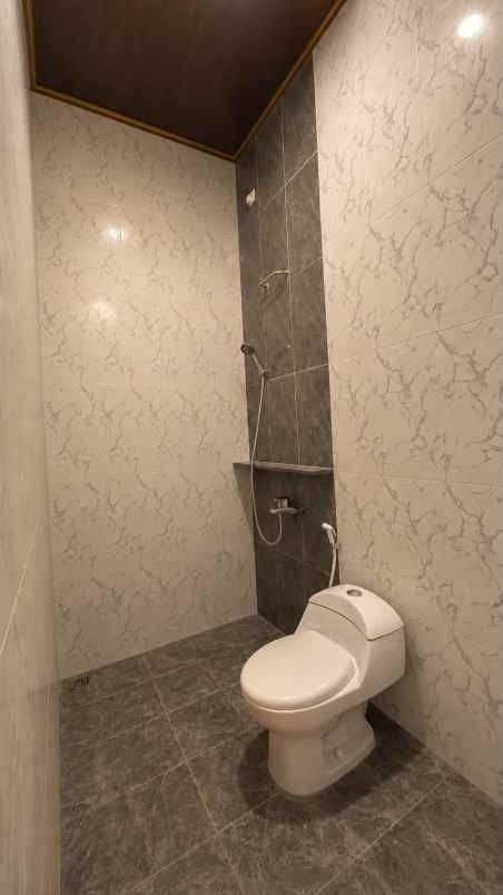 jual cepat rumah daerah lebak surabaya timur