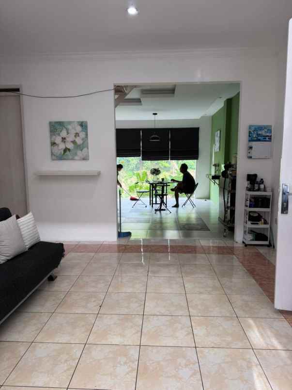 jual rumah di komplek royal view residence ciwaruga