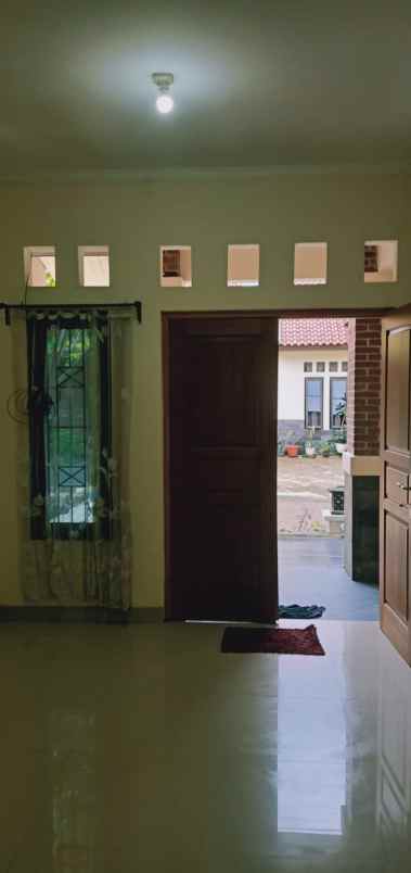 jual rumah di perum puri kintamani cilebut bogor