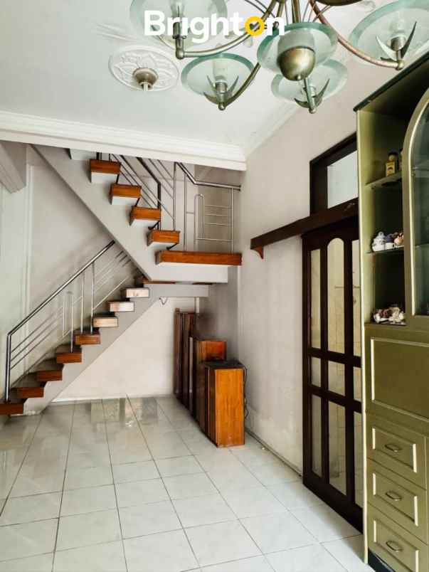 jual rumah dukuh kupang barat surabaya barat