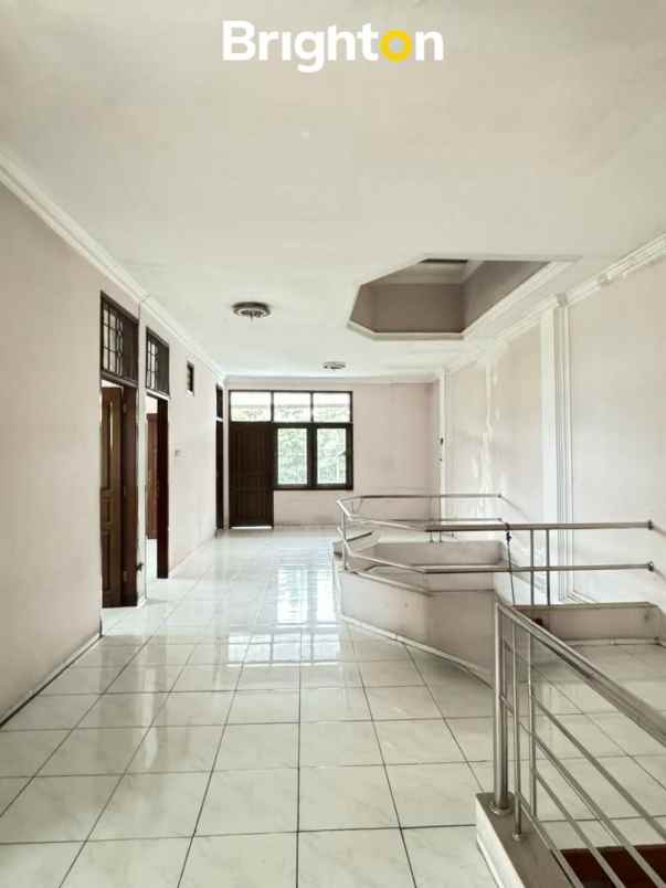 jual rumah dukuh kupang barat surabaya barat