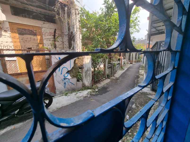 jual rumah exs salon di peklipan kota cirebon