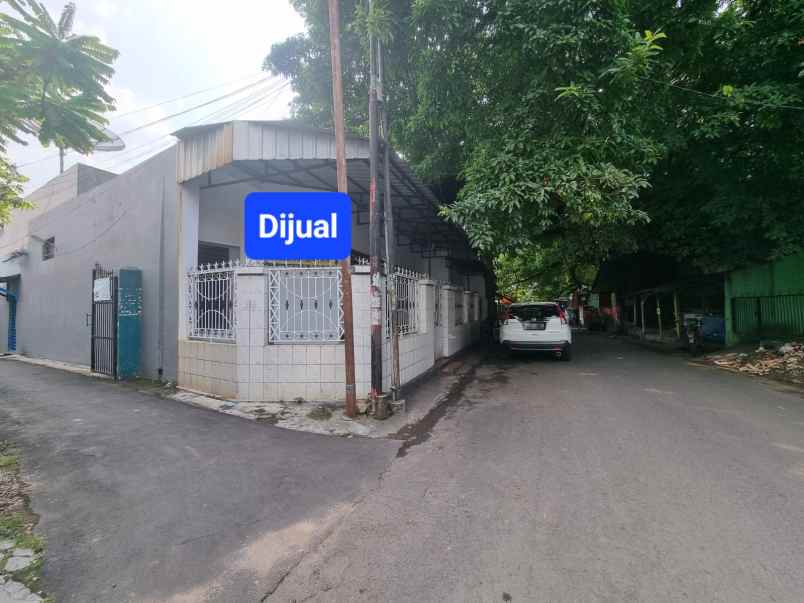 jual rumah exs salon di peklipan kota cirebon